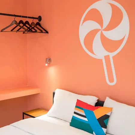 Colors Living Apartment