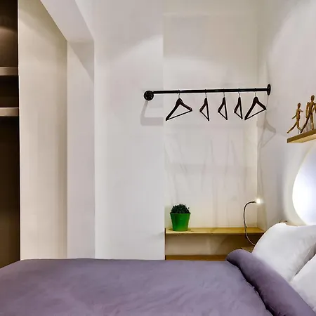 Colors Living Apartment